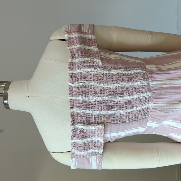 Express Striped Off Shoulder Tie Front Dress Pink White XS button preppy summer - Picture 6 of 10